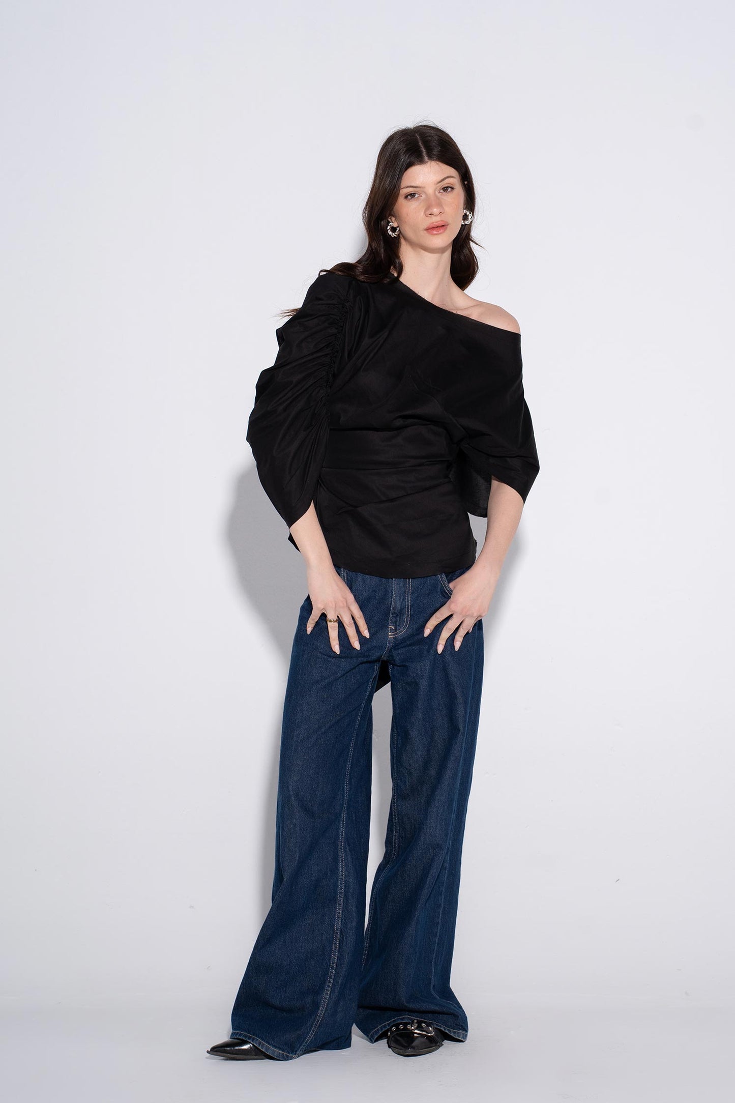 Scarlet One-Shoulder Top - Black