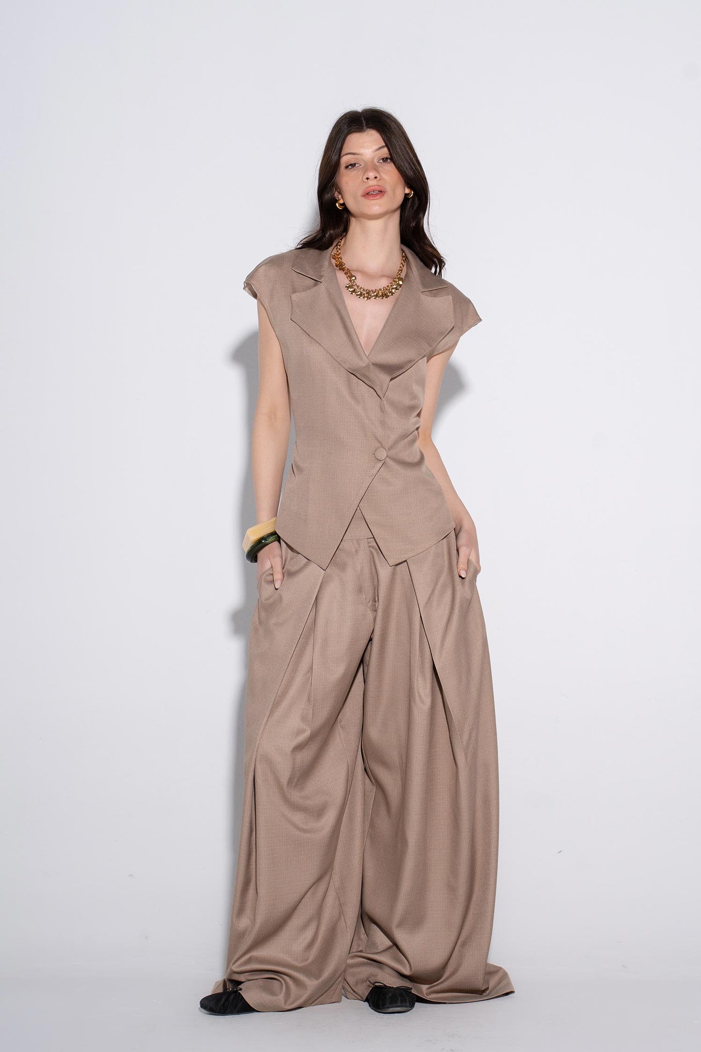 Modern Muse Top- Beige