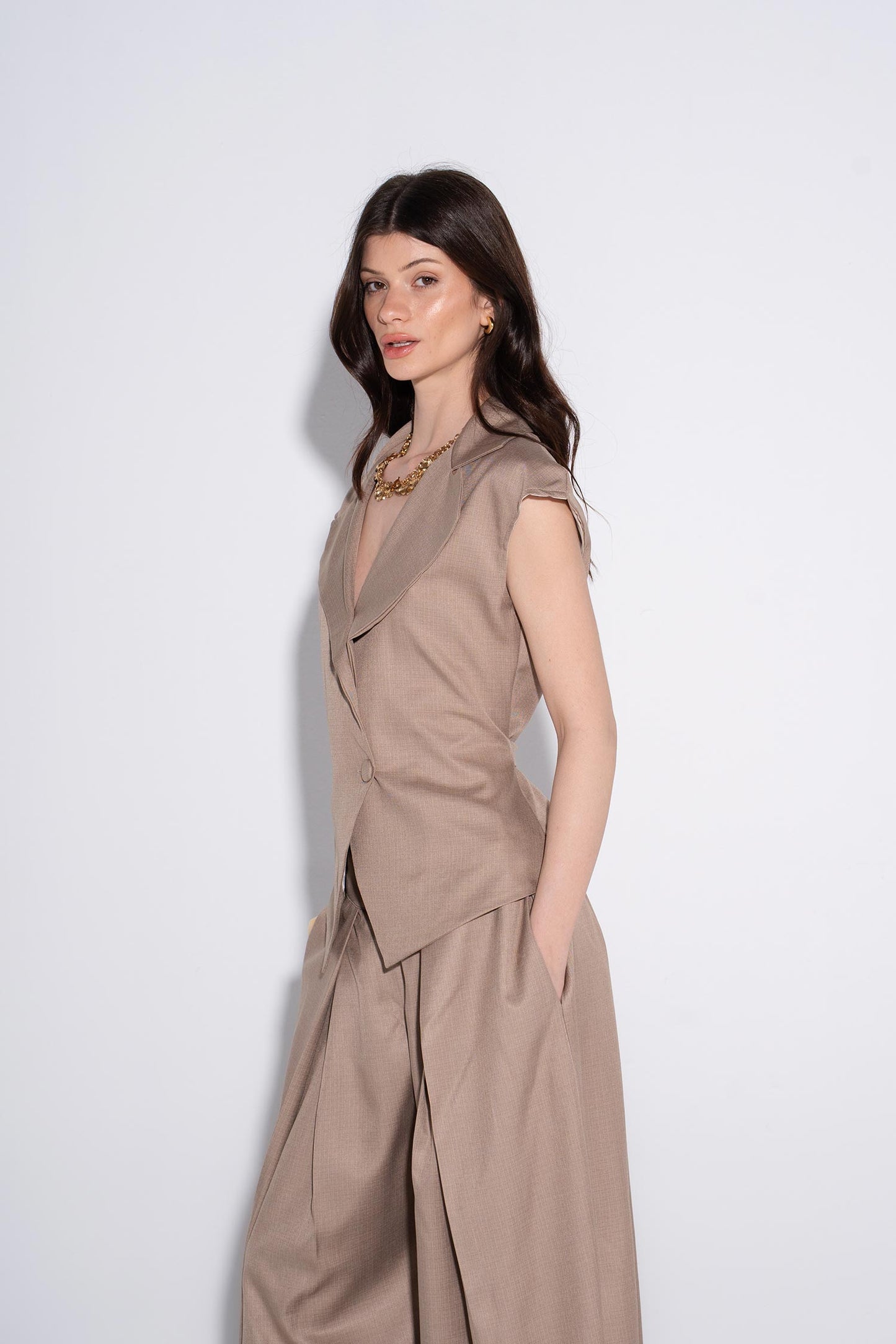 Modern Muse Top- Beige