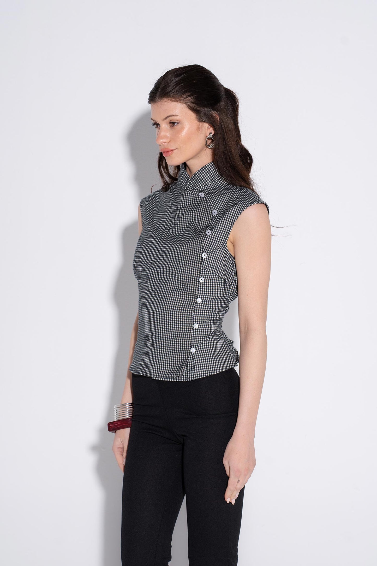 Sleeveless Chinese Top - Black
