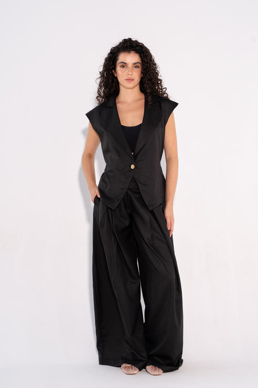 The Summer Boss Top - Black