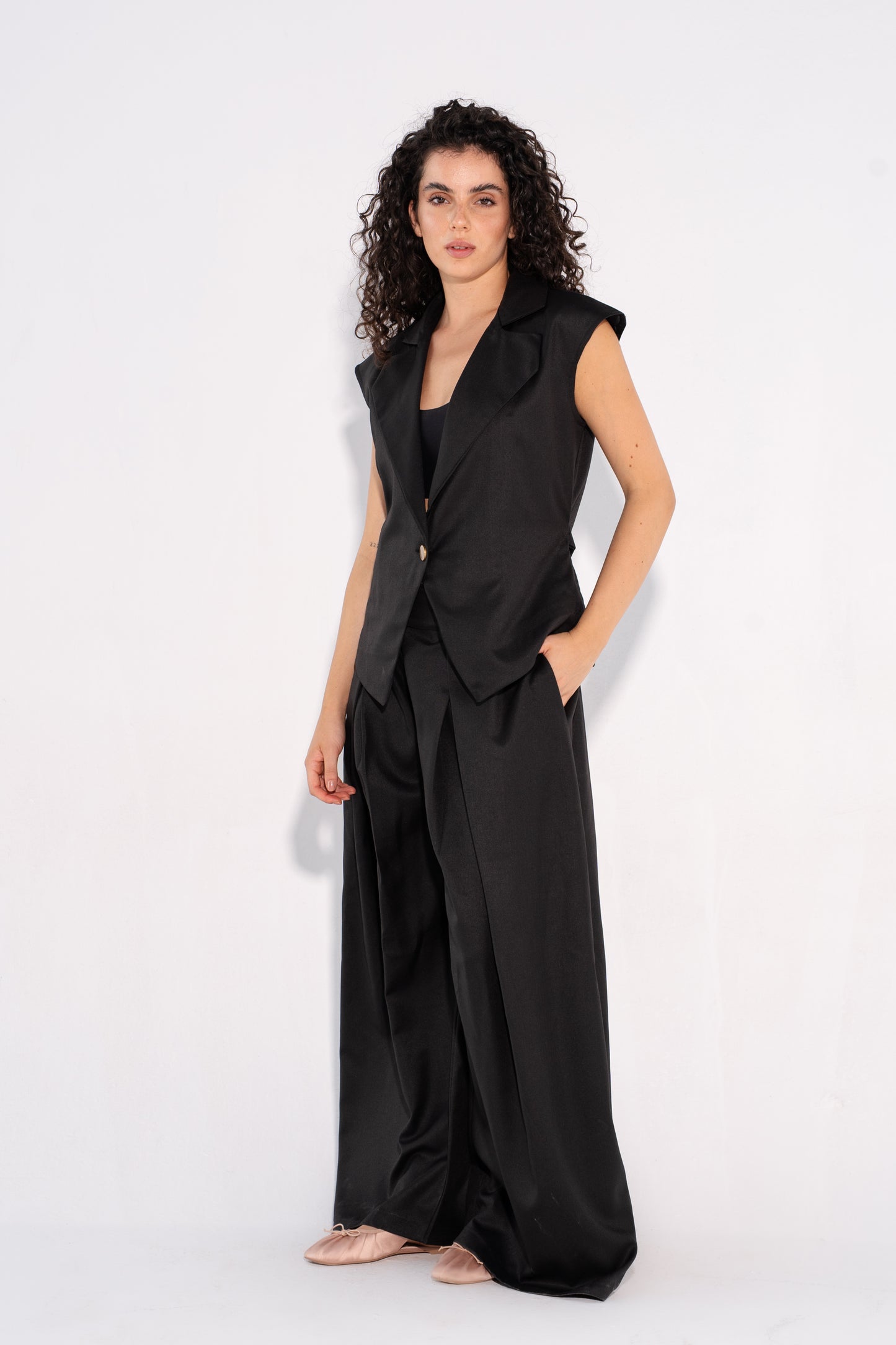 The Summer Boss Top - Black