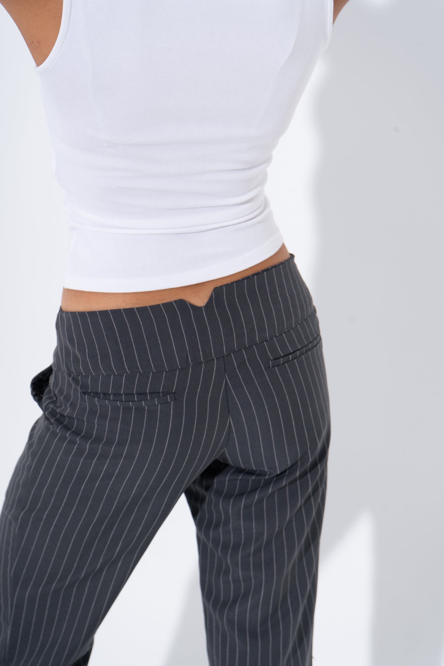 Low Rise Suit Pants - Grey