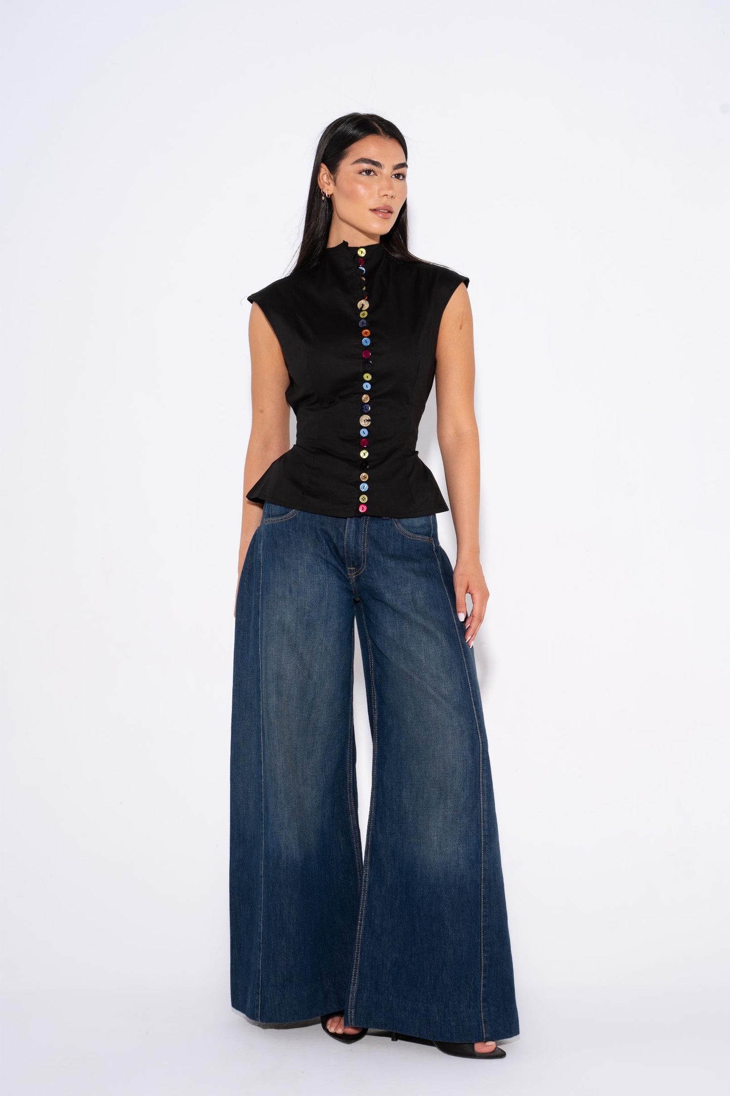 Colorful Sleeveless Buttons Shirt - Black