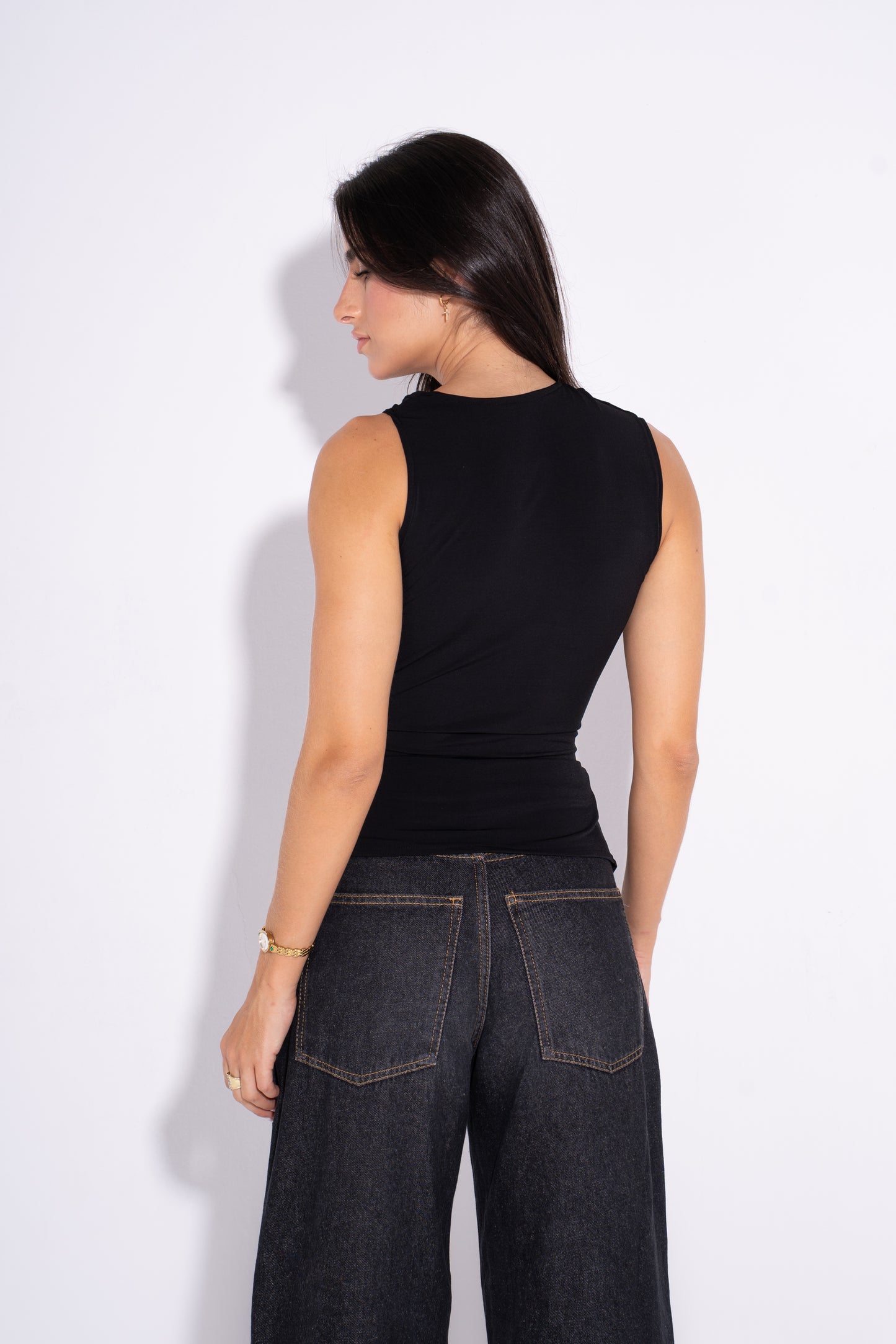 The Mila Daily Top - Black