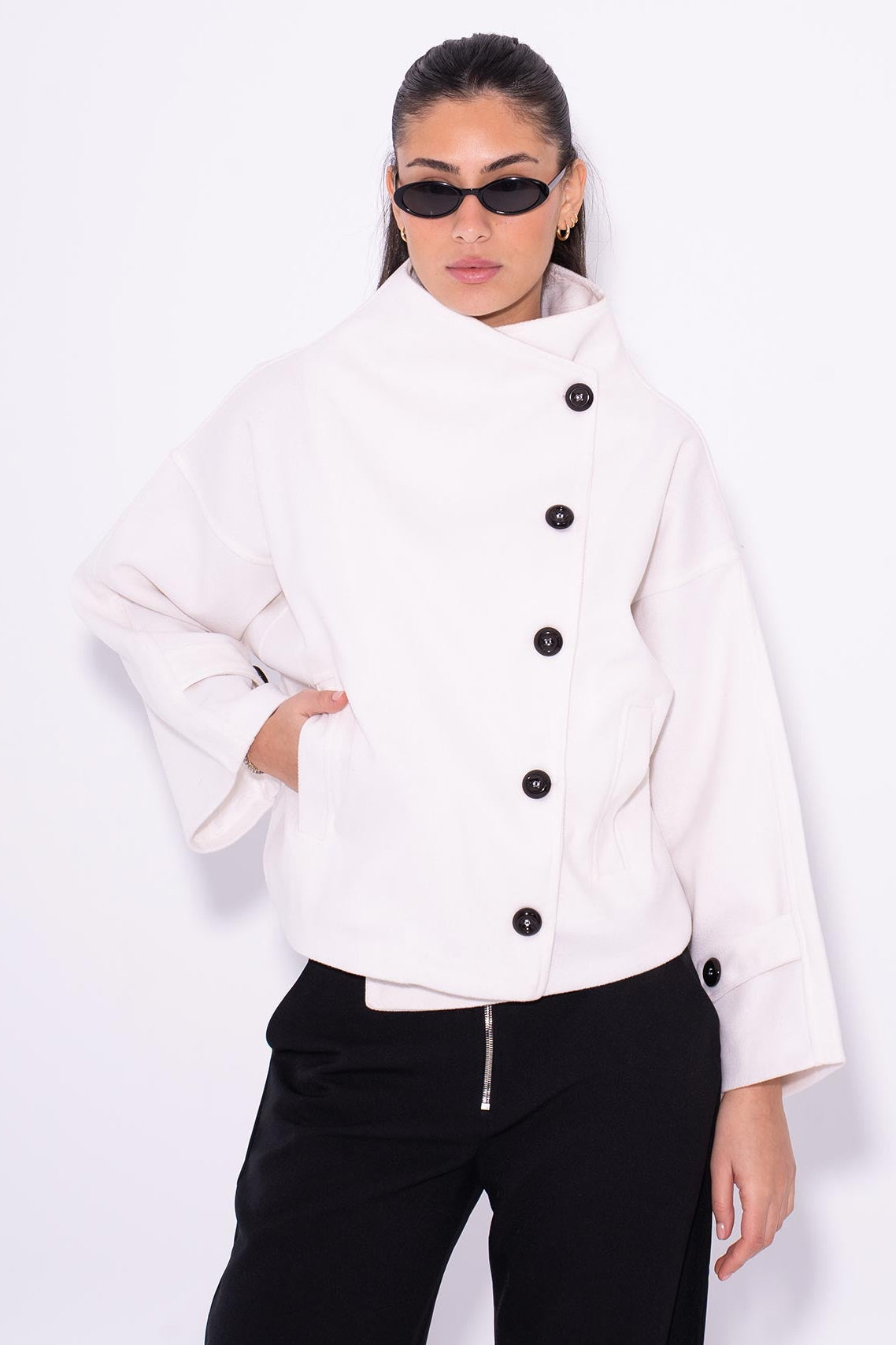 Gokh Button Jacket - White