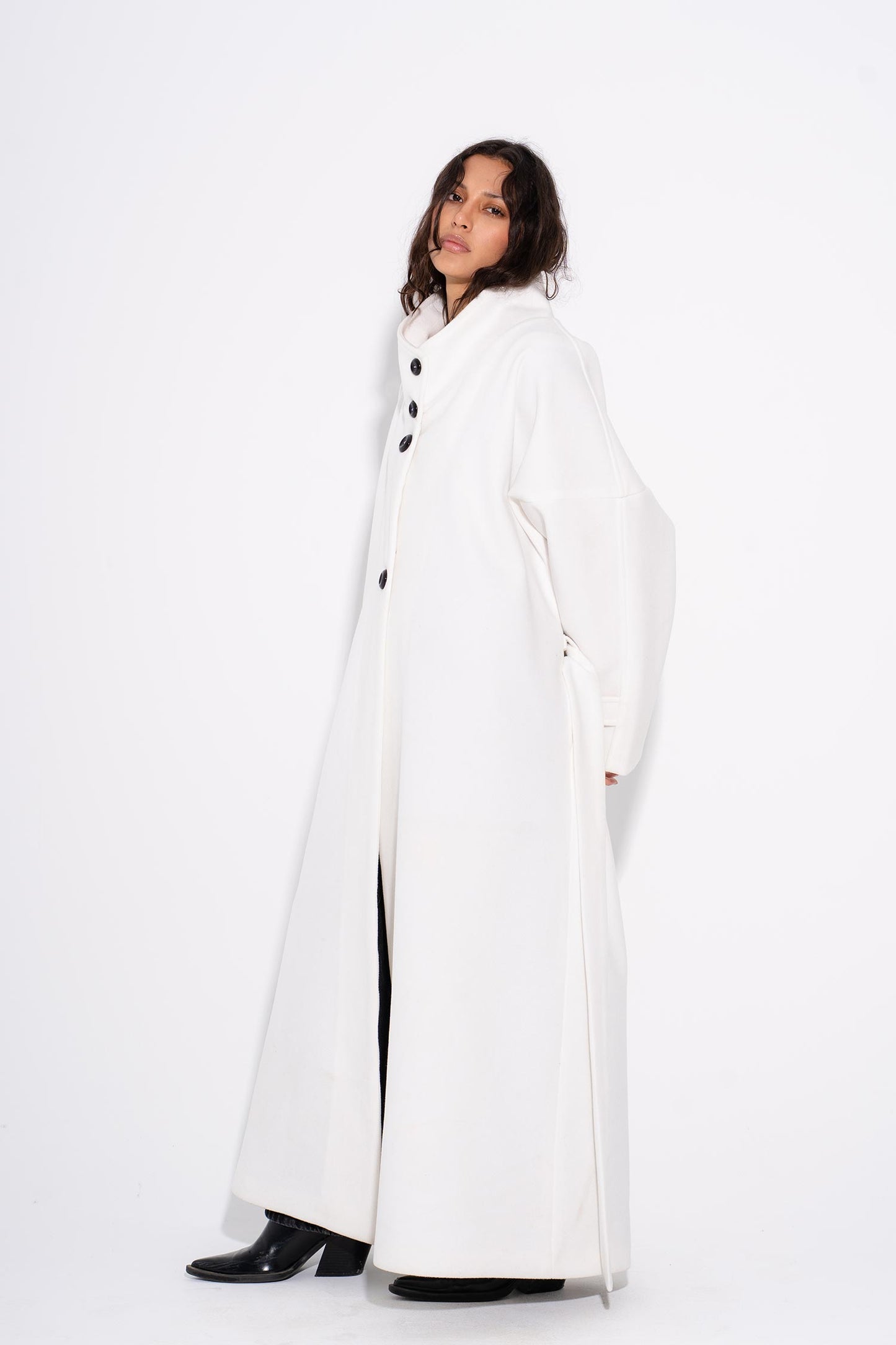 Buttoned Wool Coat - White