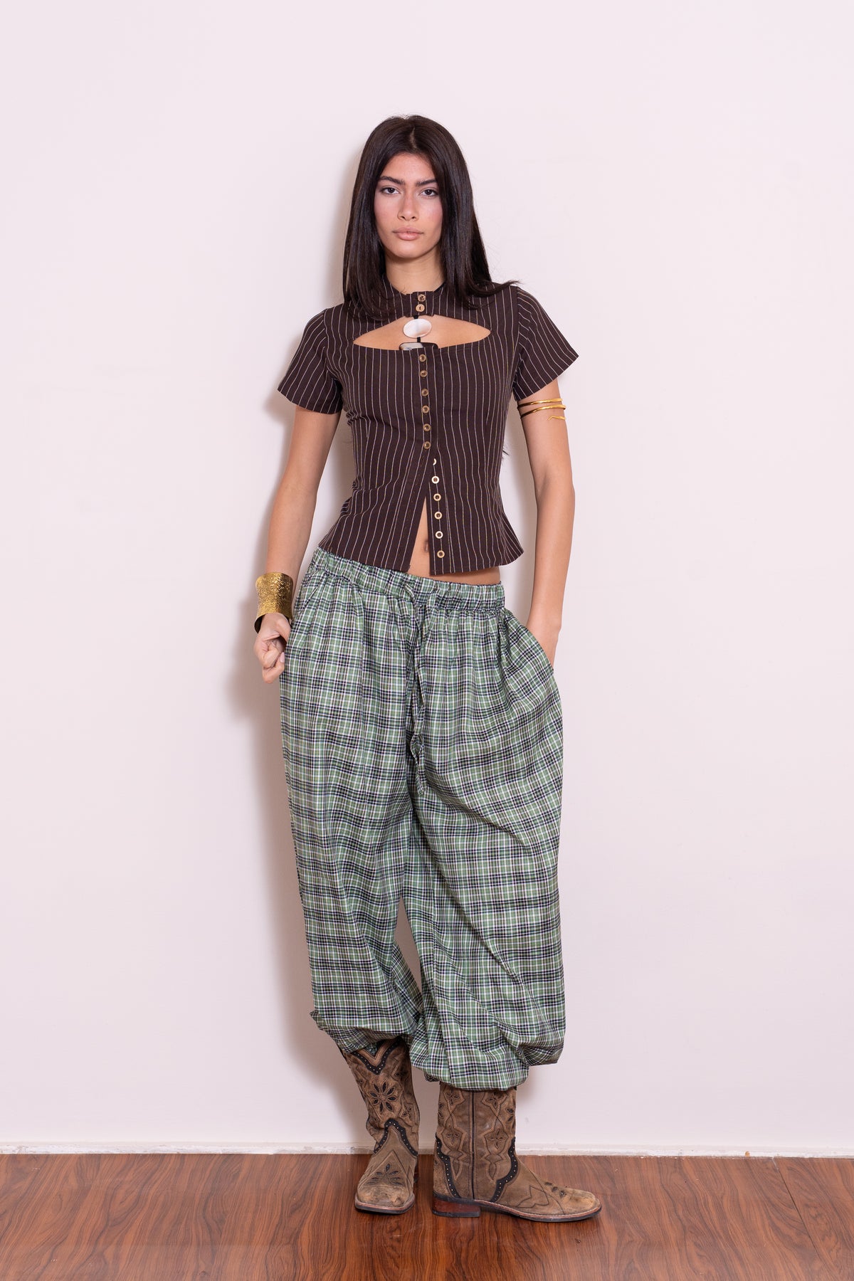 The Peek Top 001